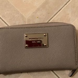 Michael Kors wallet